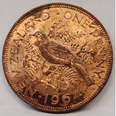 NEW ZEALAND 1964 . ONE 1 PENNY . ERROR . PRESSED CENTRE